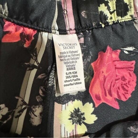 VICTORIA'S SECRET Satin PJ Pants - Picture 2 of 3